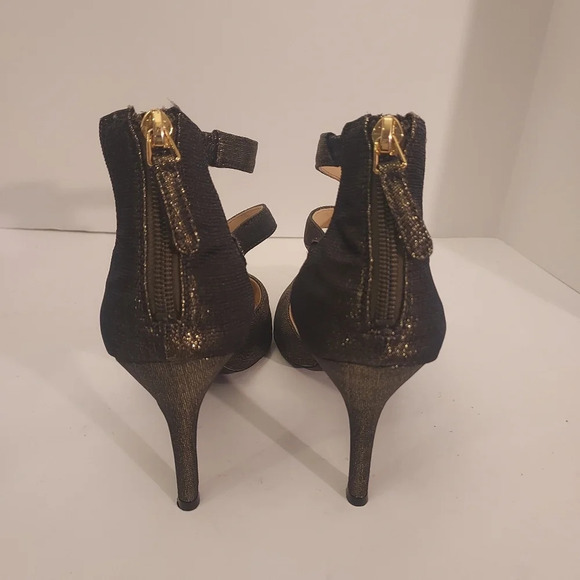Nine West Technology Florent Point Toe Gold Simmer Zipper Back Heels in Size 8.5 - Picture 4 of 12